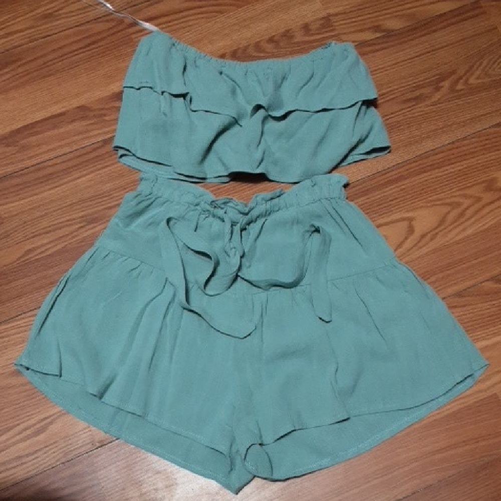 PRINCESS POLLY xx High Waisted Junior'sโ 2 Green Ruffle Shorts Set